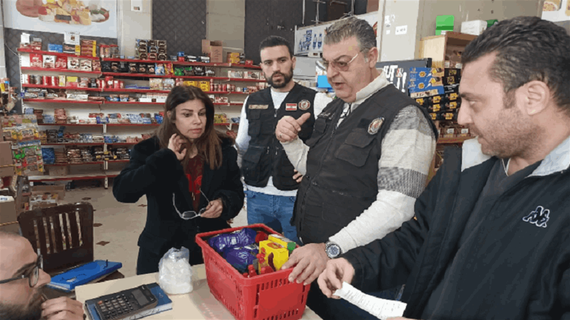مراقبو الاقتصاد جالوا جنوباً وسطروا محاضر ضبط واتلفوا بضاعة منتهية الصلاحية