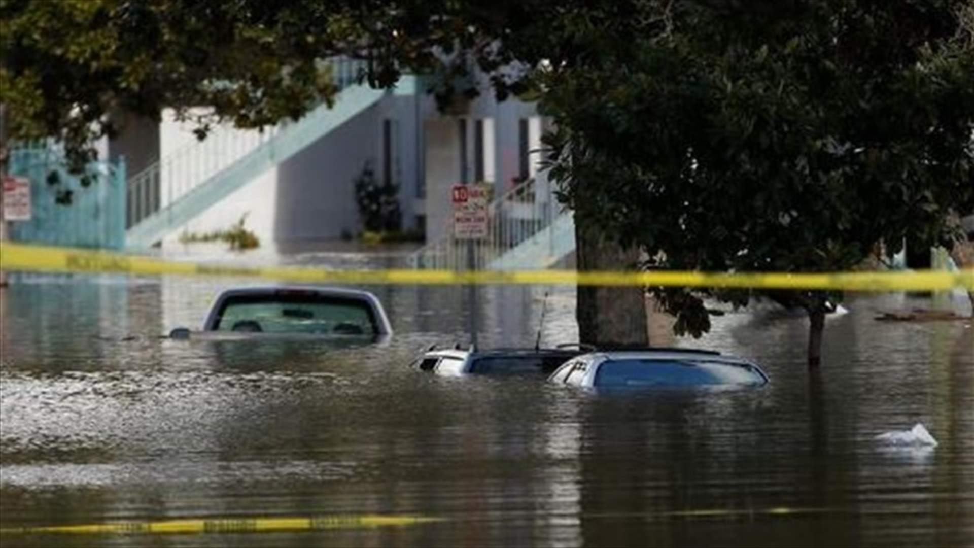 كاليفورنيا تستعد لـ&quot;فيضانات كارثية&quot;