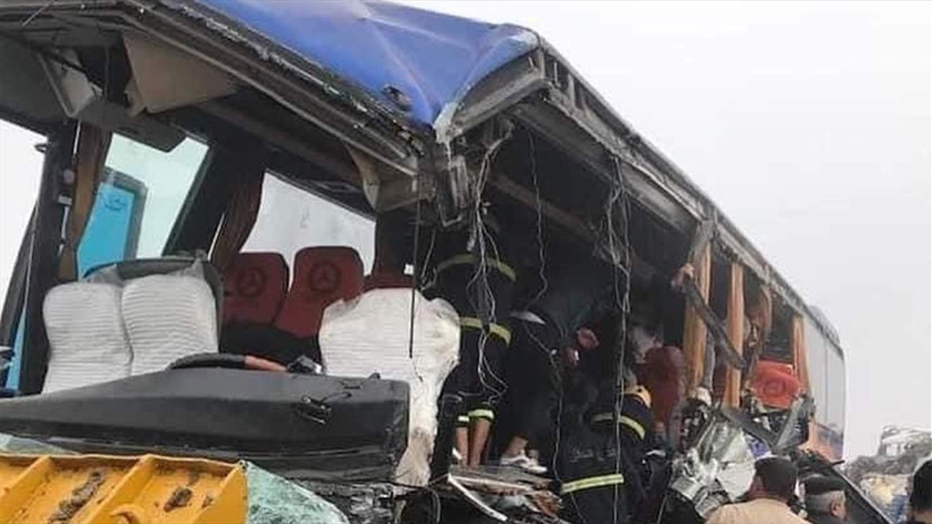 مقتل 6 أشخاص على الأقل بحادث حافلة تقل مشجعين لكأس الخليج في حنوب العراق