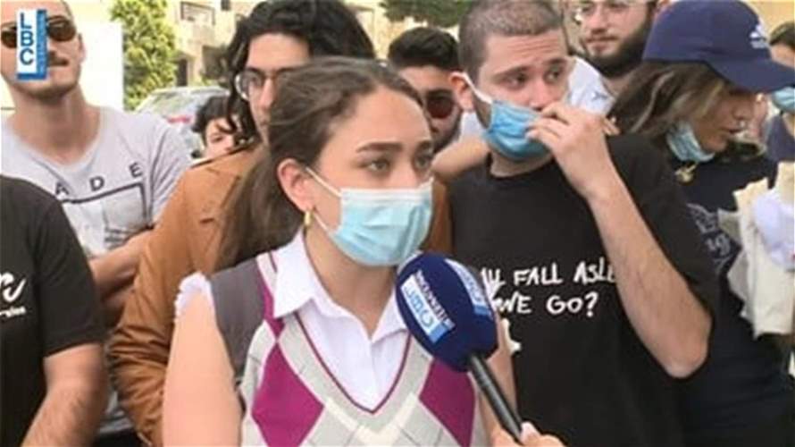 LAU students protest against tuition fee increase [REPORT] - Lebanon News