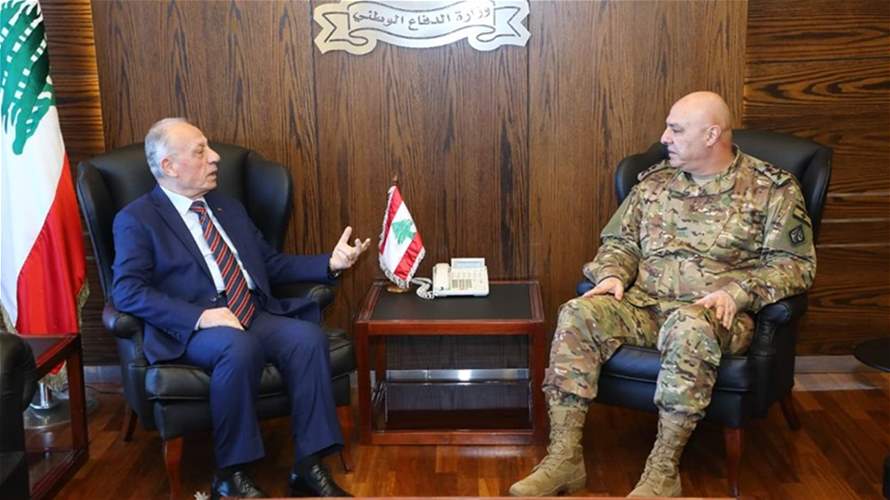 Caretaker Minister of Defense meets LAF chief