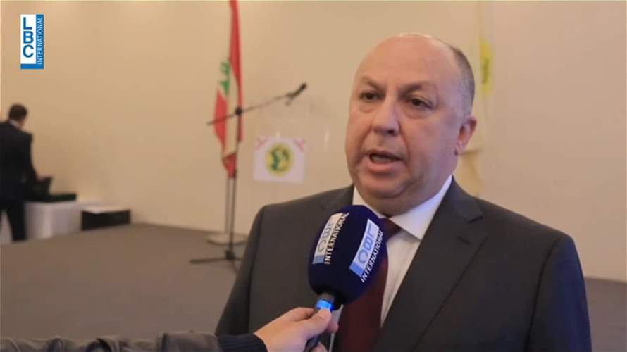 بلدية مغدوشة سلّمت سندات ملكية لشاغلي الوحدات السكنية في منطقة العريض
