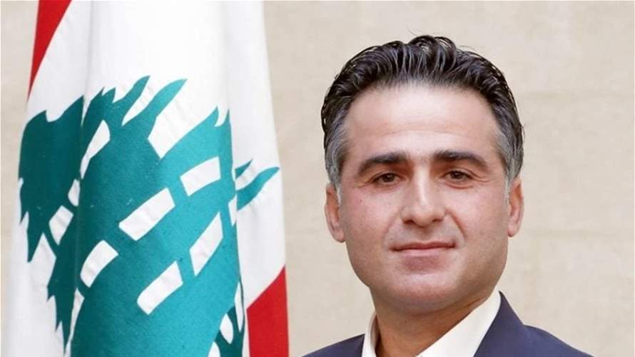 حميه عرض مع الدجاني مشروعًا الطرق والعمالة وخطة إعادة إعمار مرفأ بيروت
