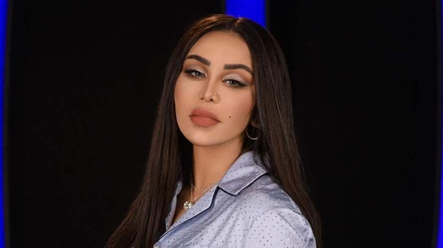 أحلام الشامسي تثير الجدل... هل تقبّل يد زوجها يومياً قبل النوم؟