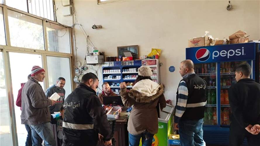 أمن الدولة في عكار توجه إنذارات شفهية لبعض أصحاب محال لعدم التزامهم بالأسعار