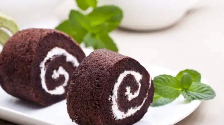 سويس رول الشوكولاته... وصفة لذيذة حضّروها في عيد الميلاد!