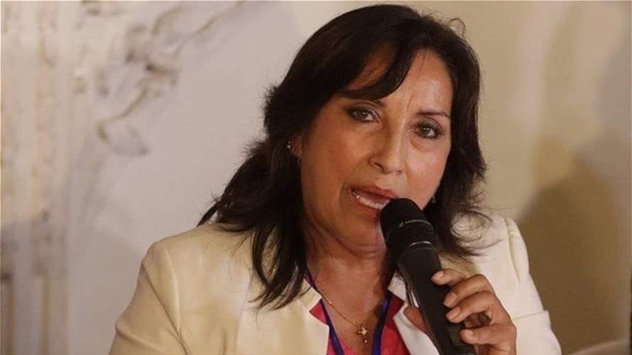 رئيسة البيرو ترفض الاستقالة وتحضّ البرلمان على تقديم موعد الانتخابات