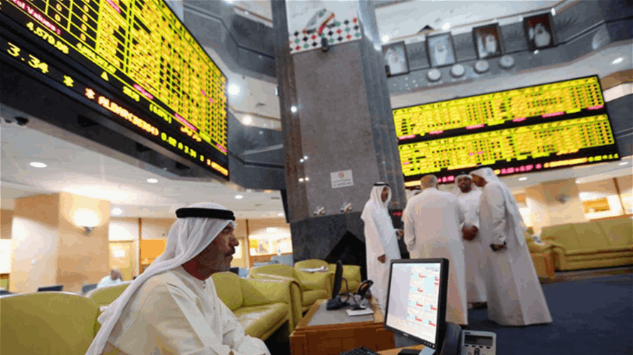 Gulf markets fall in early trade; Dubai gains