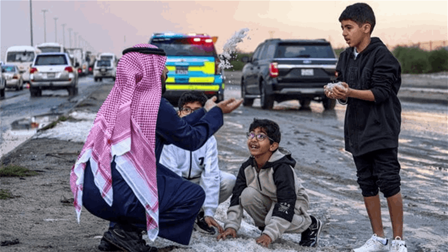 Rare hail brings winter white to desert hotspot Kuwait