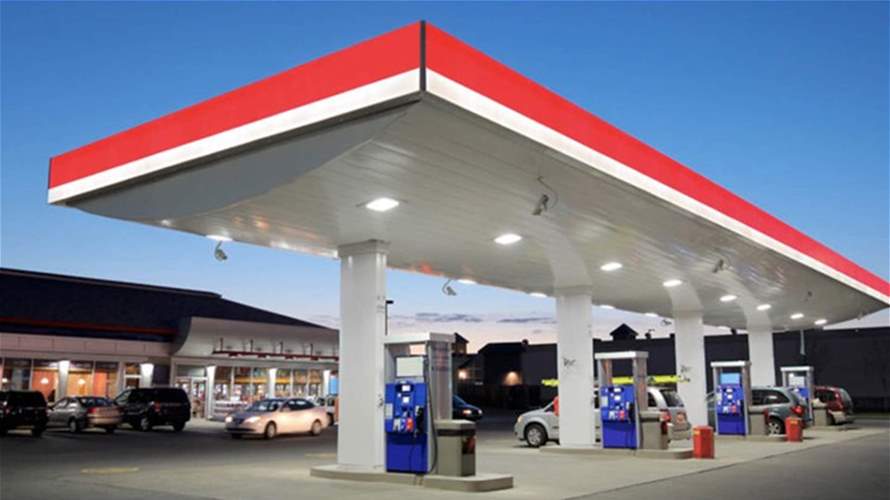 Gas stations shut down following radical decline in official price