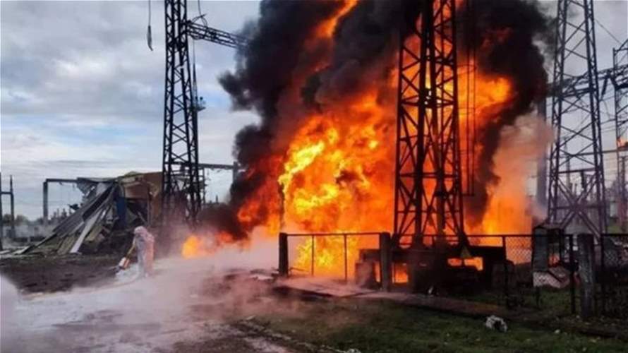 زيلينسكي: انقطاع الكهرباء في معظم مناطق أوكرانيا بعد القصف الروسي
