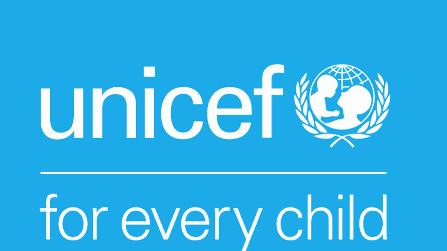UNICEF provides Lebanese children with free vaccines