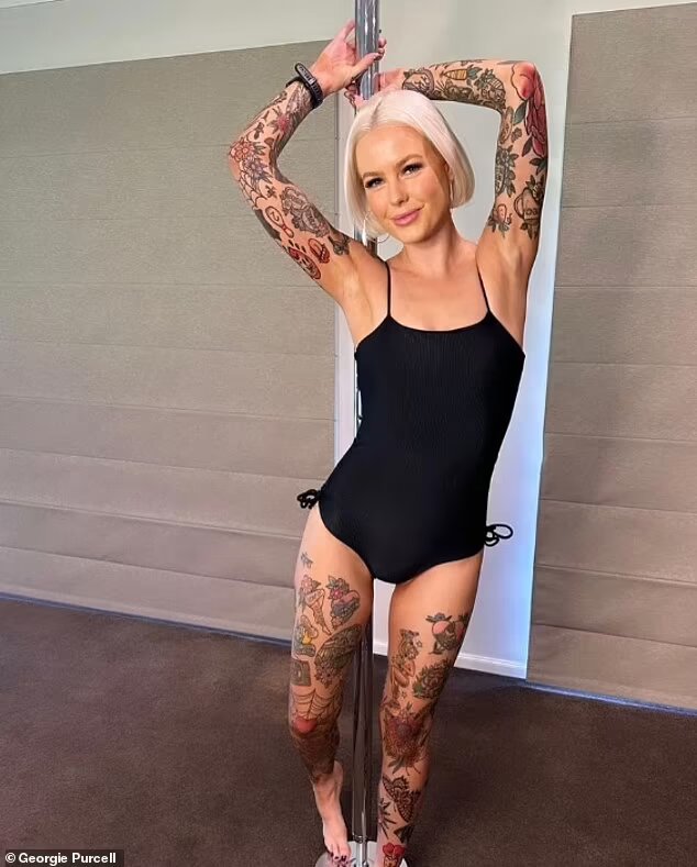  باربي السياسية ...تعرفوا إلى أصغر نائبة في البرلمان الأسترالي: لن تتوقعوا ما كانت وظيفتها قبل خوضها مجال السياسة! (صور)