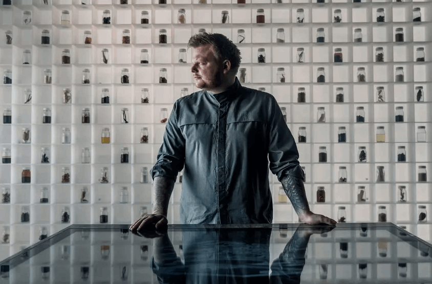 طاه دنماركي يعتزم إقامة مأدبة فاخرة في الغلاف الجوي... مقابل 495 ألف دولار!