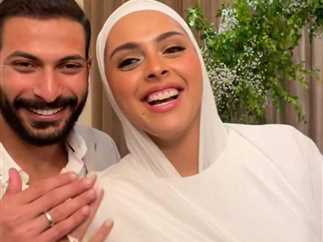 محمد هنيدي يحتفل بخطوبة ابنته... جمالها حديث المتابعين! (صور)