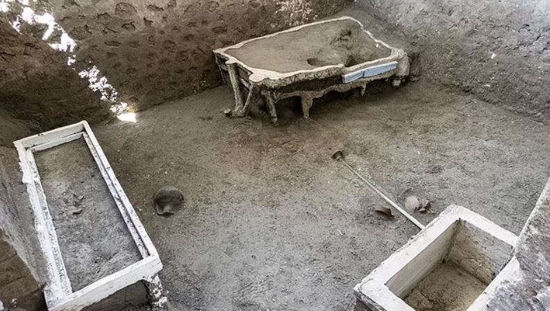 بعد مرور ألفي سنة على وفاتهما... العثور على بقايا بشرية وثروات مادية قد تكشف أمورا تاريخية مهمة! (صور)