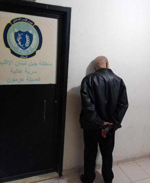 يستغل فتيات قاصرات ويعتدي عليهن تحت التهديد... قوى الأمن أوقفته وهذه التفاصيل