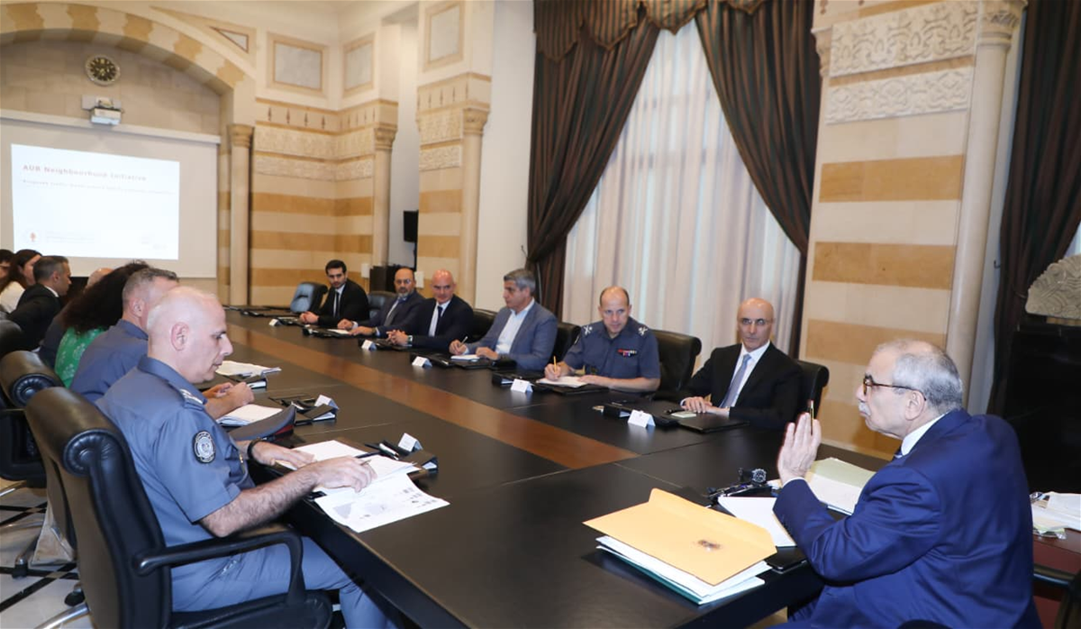 سلام ترأّس اجتماعًا موسّعًا خُصّص لبحث تنظيم السير وإدارة النفايات في العاصمة بيروت 2 ExtImage 3795728 940666560