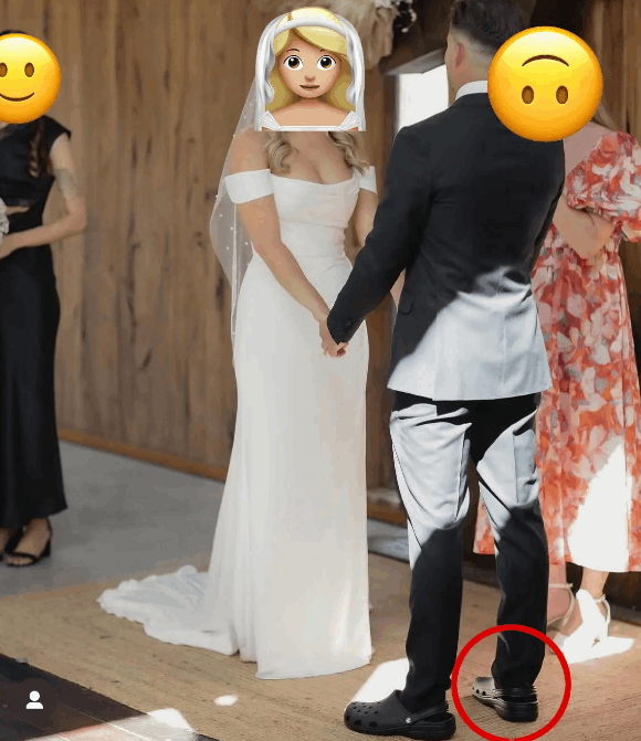 صورة لزوجين في حفل زفافهما أشعلت الإنترنت... ما كان ينتعله العريس في رجليه صدم الجميع! (صورة)