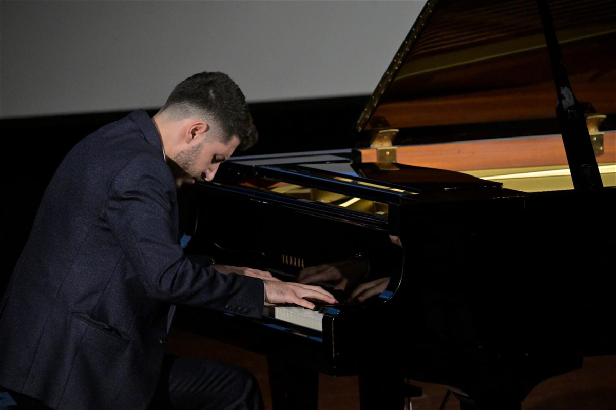 الكونسرفتوار الوطني يحصد أربع جوائز من خمس ضمن حفل الفائزين في مسابقة مارغو بابيكيان العريقة للبيانو 2024 (صور)