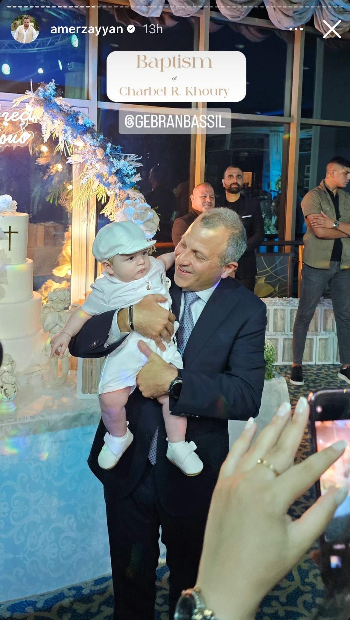 بحضور جبران باسيل.. عامر زيان يحتفل بمعمودية طفله في حفل أشبه بالزفاف (صور)