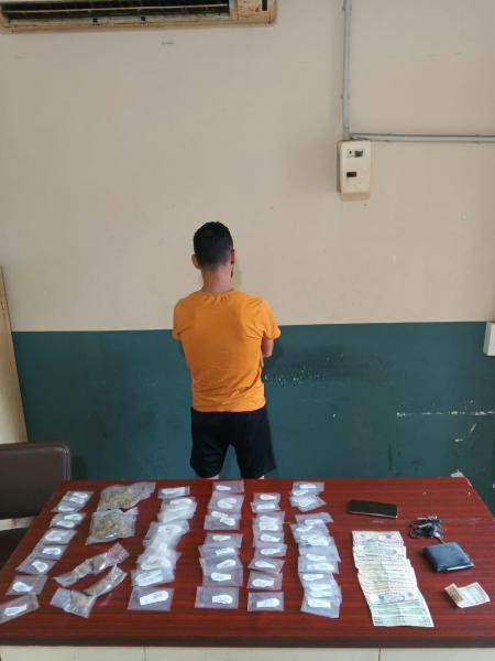 يروج المخدرات في صحراء الشويفات... والمجموعة الخاصة في وحدة الشرطة القضائية توقفه بالجرم المشهود!