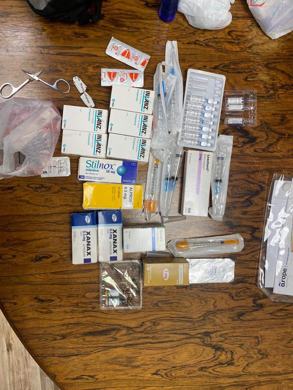 أمن الدولة في بيروت توقف بائع أدوية مخدرة