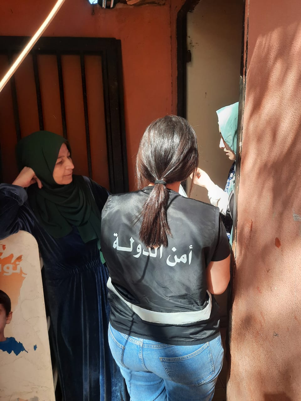 أمن الدولة تباشر بإخلاء السوريين في الشمال