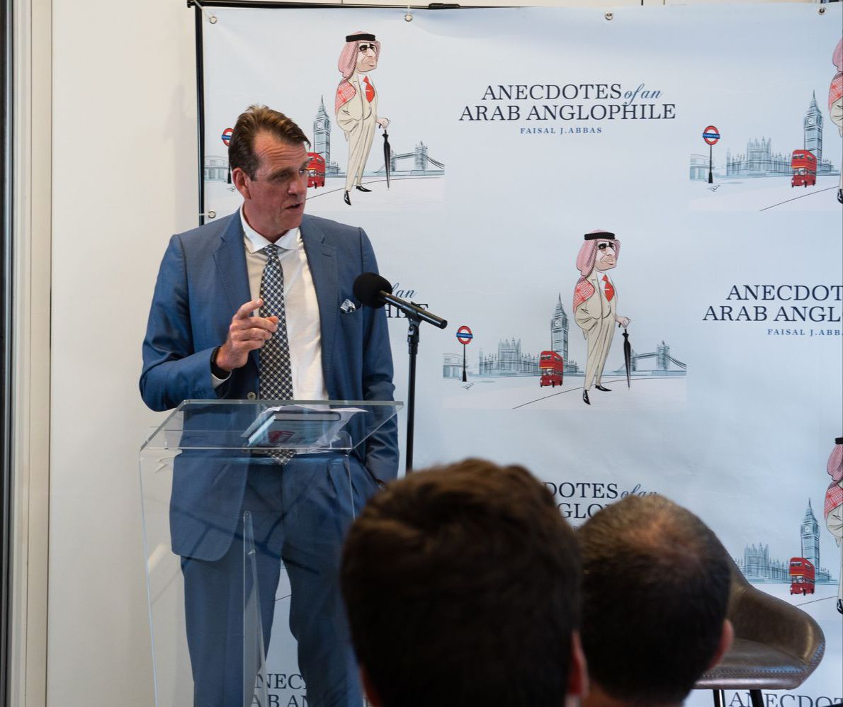 ندوة في رابطة المؤلفين البريطانية عن كتاب الصحافي السعودي فيصل عباس
