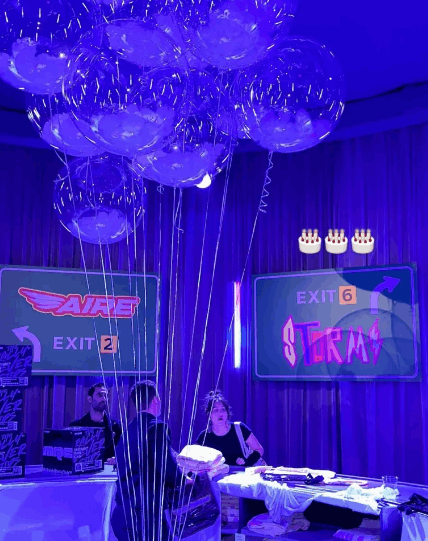 كايلي جينر تقيم حفل كرنفال في عيد ميلاد طفليها: لن تصدقوا تفاصيل الديكور! (صور)