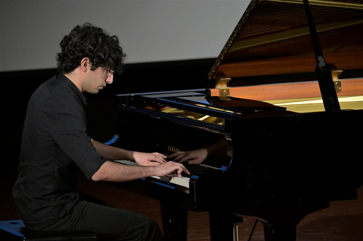 الكونسرفتوار الوطني يحصد أربع جوائز من خمس ضمن حفل الفائزين في مسابقة مارغو بابيكيان العريقة للبيانو 2024 (صور)