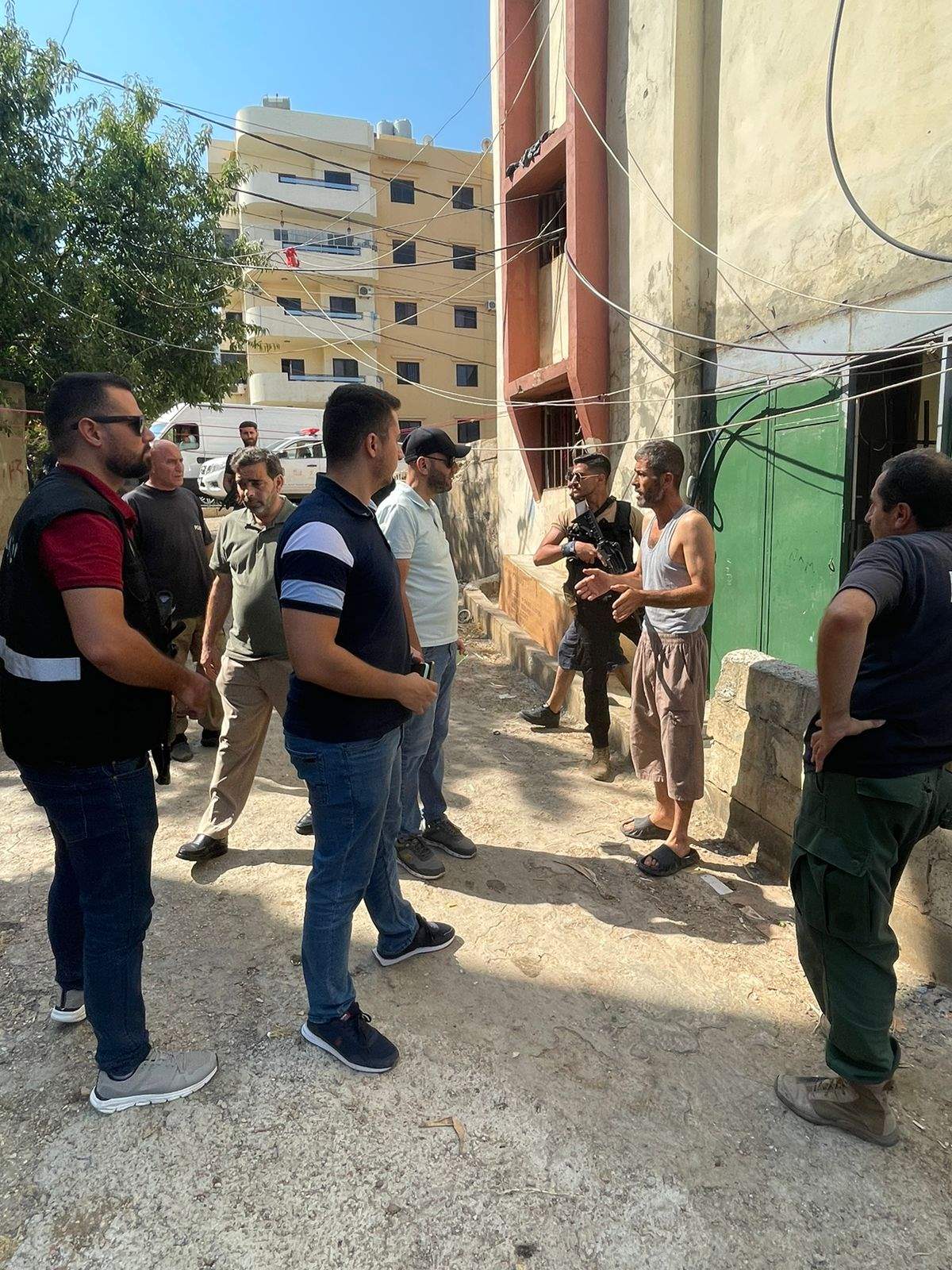 أمن الدولة في الشمال تجلي ٥٠ نازحا من بلدة القلمون