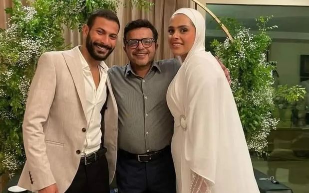 محمد هنيدي يحتفل بخطوبة ابنته... جمالها حديث المتابعين! (صور)