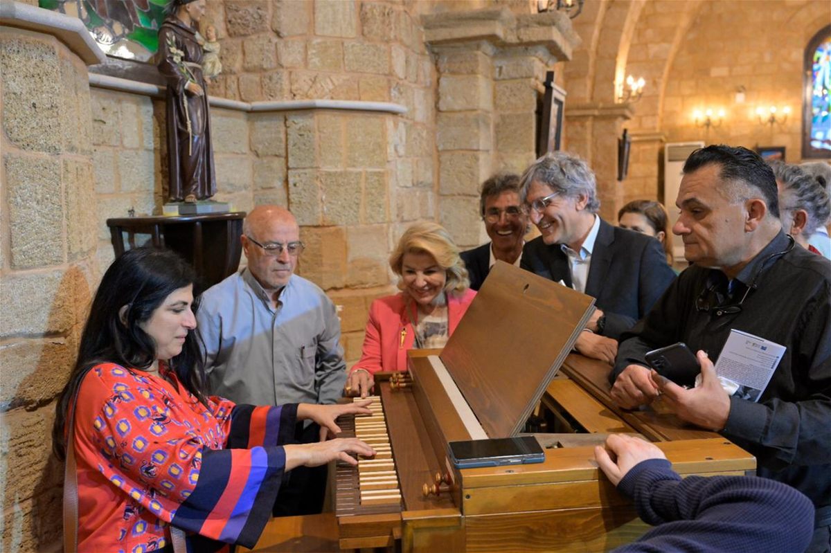  بالثقافة نستطيع بناء الجسور ... الكونسرفتوار برئاسة الدكتورة هبة القواس يلتقي وزير الثقافة في طرابلس