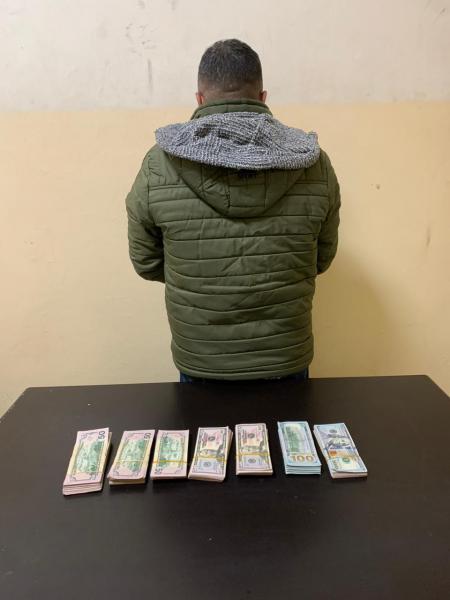 إدعى تعرضه للطعن والسلب... وشعبة المعلومات تكشف زيف ادعائه