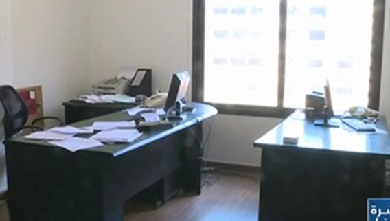 إضراب القطاع العام مستمر .. والمواطنون يشكون