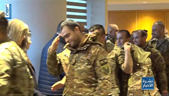 أبطال لبنان يعودون من تركيا، سواعد... ودموع