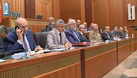 الأمن يحتاج إلى المال…