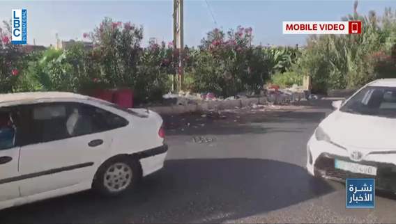 Creativity takes a wrong turn: Streets overflow with garbage as winter approaches