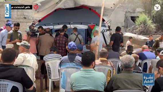 Tamer obtains a master’s degree in a tent in Rafah