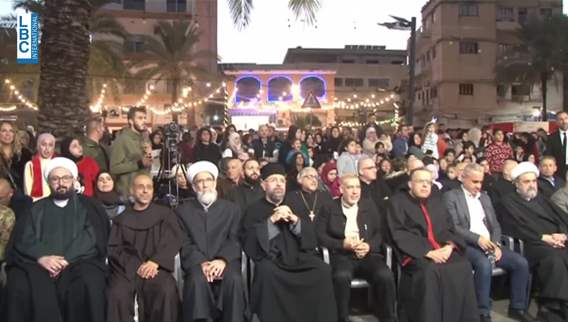  افتتاح  القرية الميلادية الأولى في صور