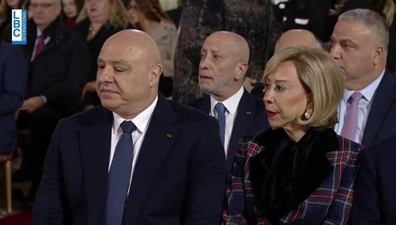  الجامعة الأنطونية افتتحت تساعية الميلاد