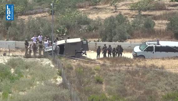 القوات الاسرائيلية تحتجز نحو 80 فلسطينيا من سكان قرية تلّ وتعتقل 11 منهم