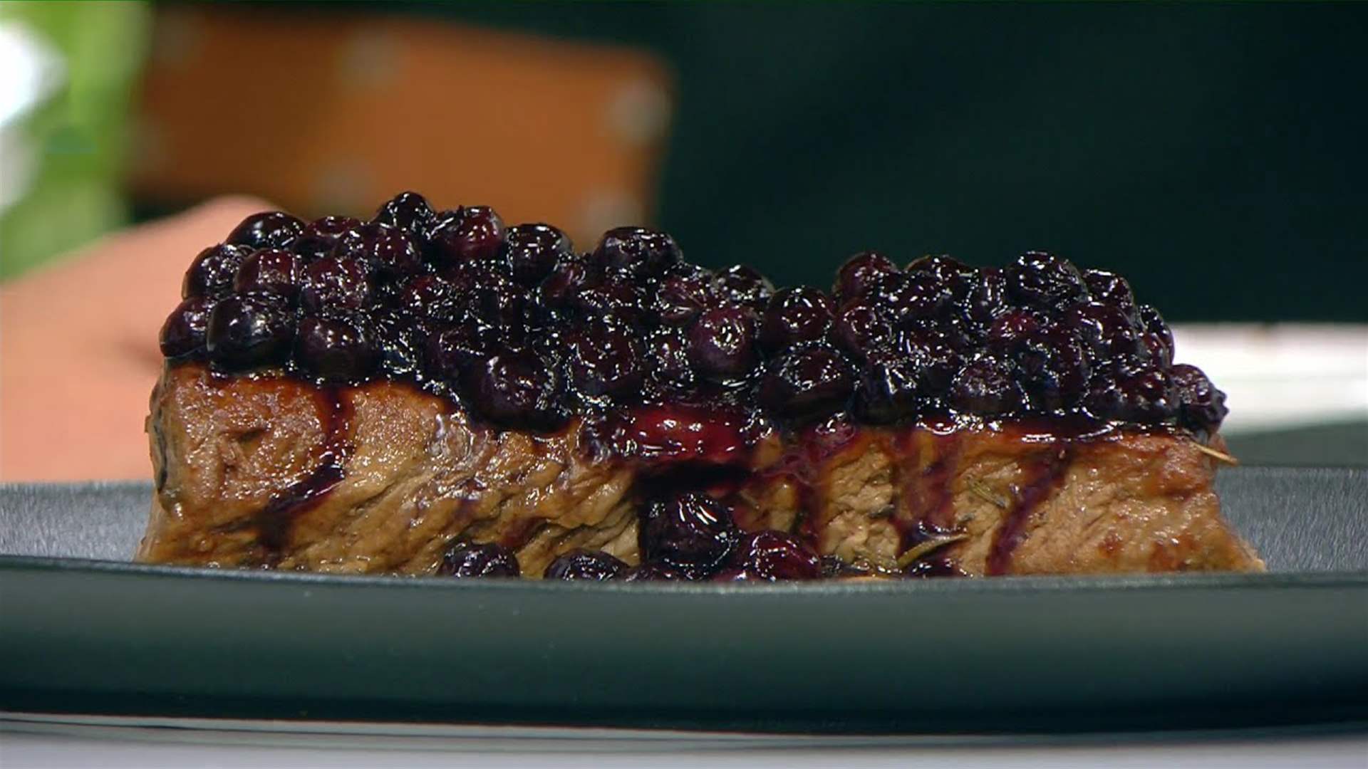 Beef Blueberry with Gravy Sauce Kitchen, Variety