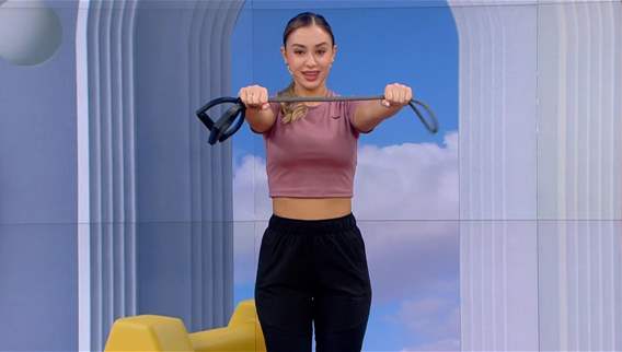 15:53