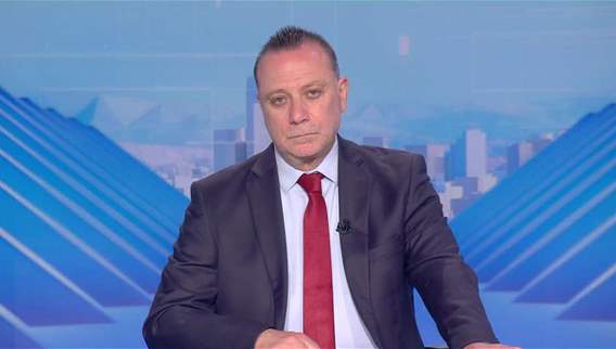 نشرة أخبار الثانية والنصف